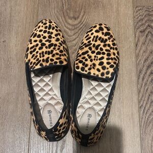 Birdies shoes in cheetah print size 9